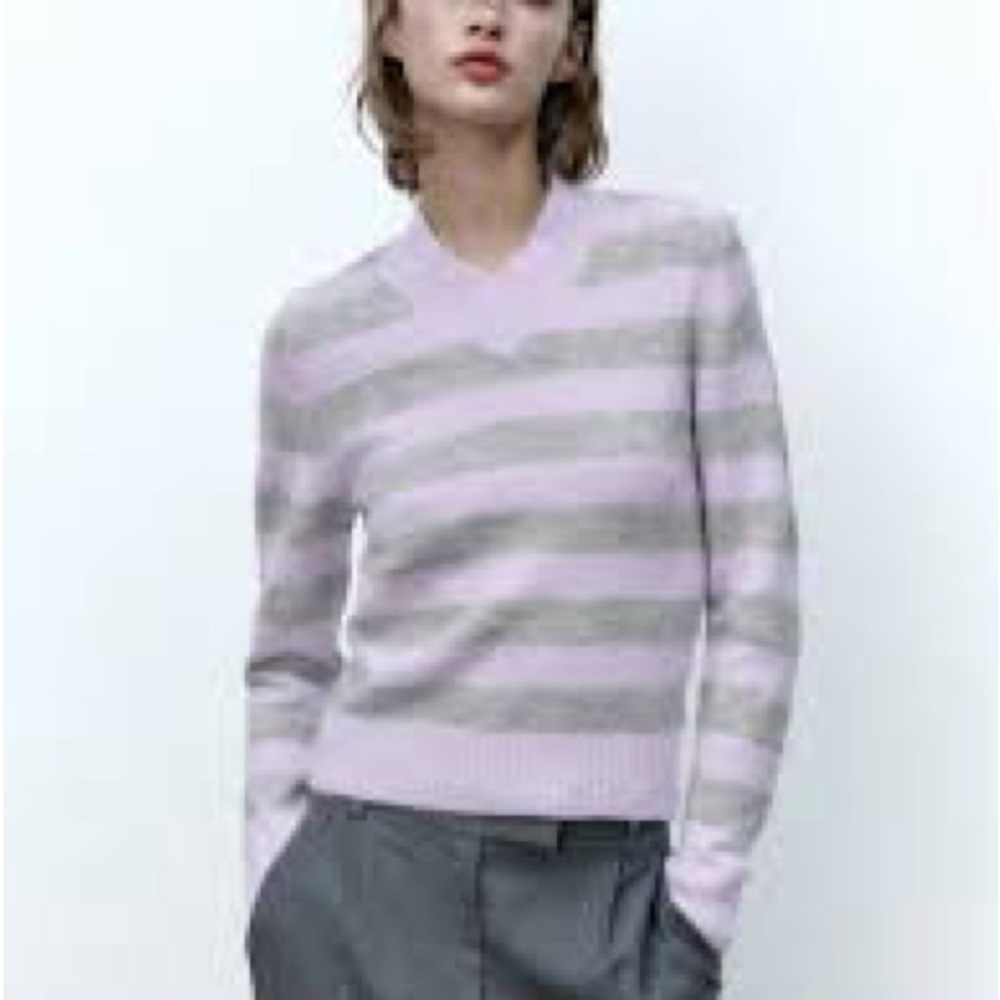 Zara Lavender and Gray Striped V-Neck Sweater